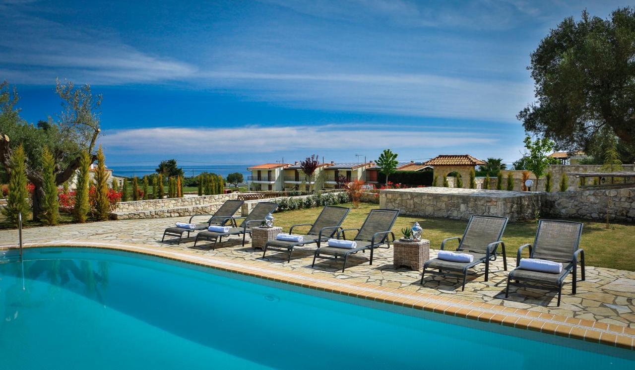 ניאה סקיוני Stigmes Villas & Suites מראה חיצוני תמונה
