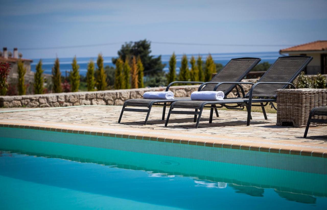 ניאה סקיוני Stigmes Villas & Suites מראה חיצוני תמונה