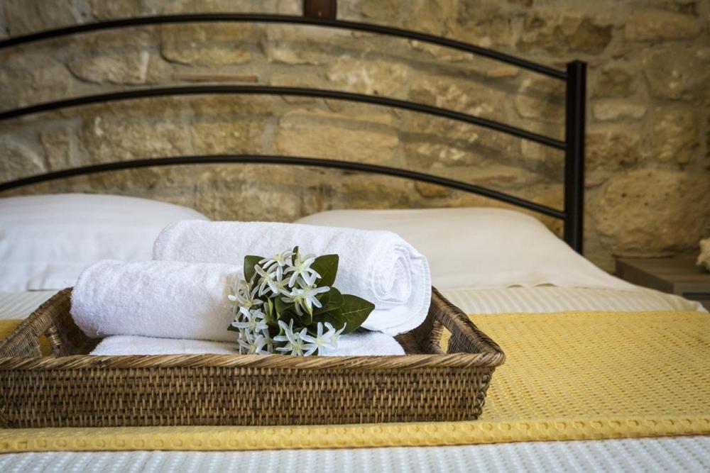 ניאה סקיוני Stigmes Villas & Suites מראה חיצוני תמונה