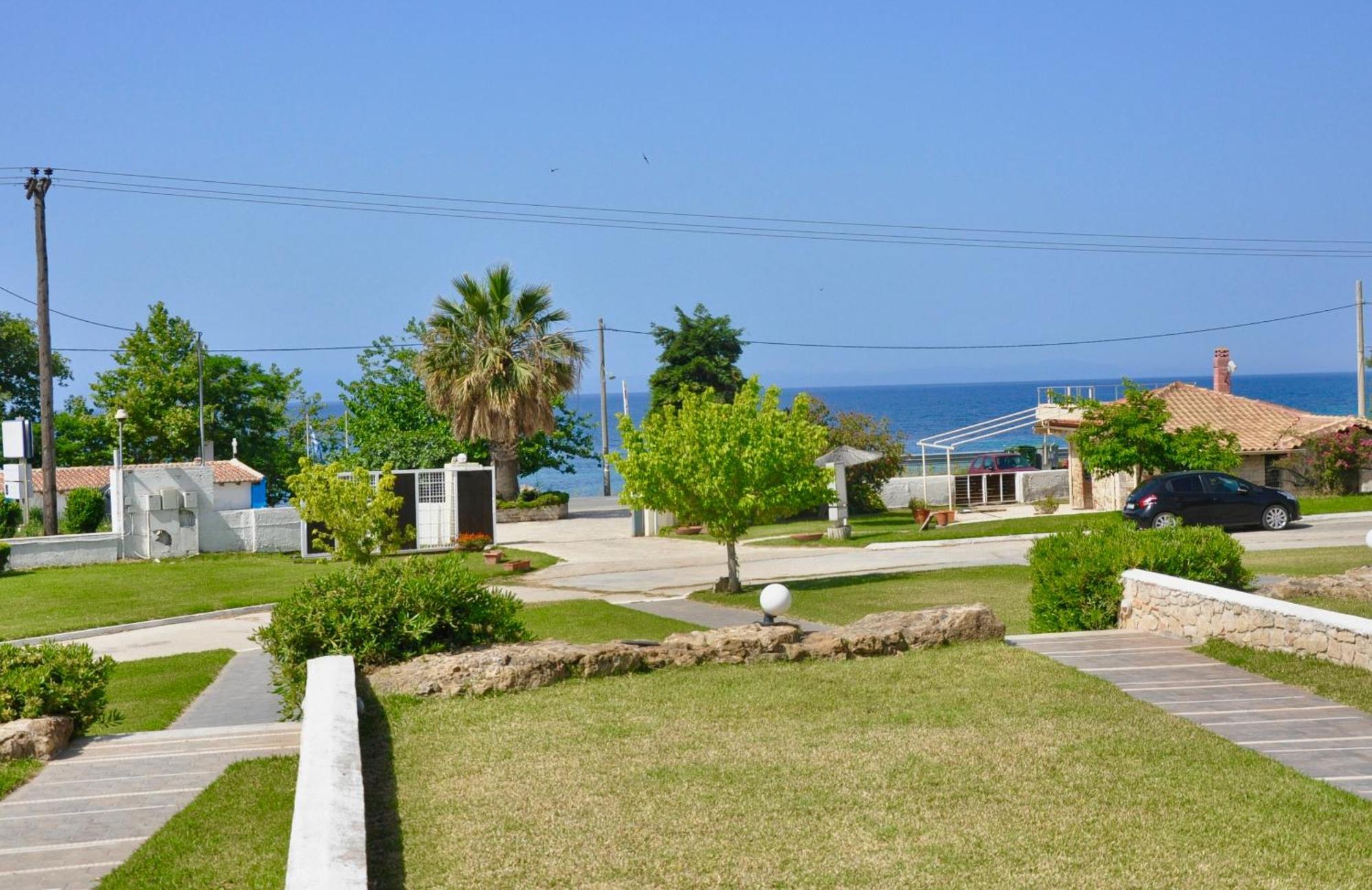 ניאה סקיוני Stigmes Villas & Suites מראה חיצוני תמונה