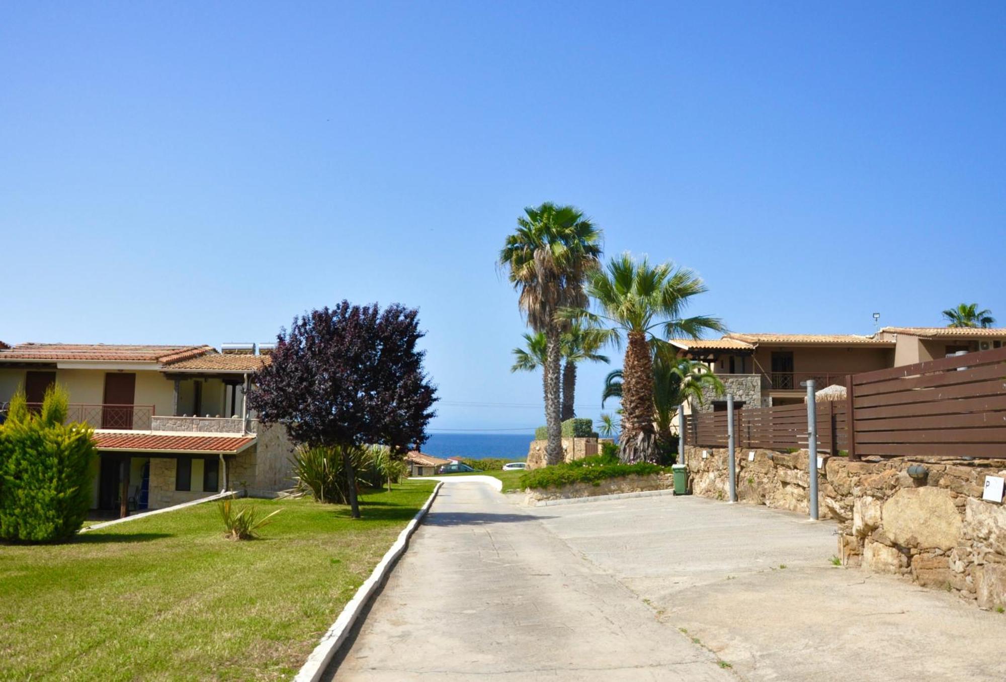 ניאה סקיוני Stigmes Villas & Suites מראה חיצוני תמונה