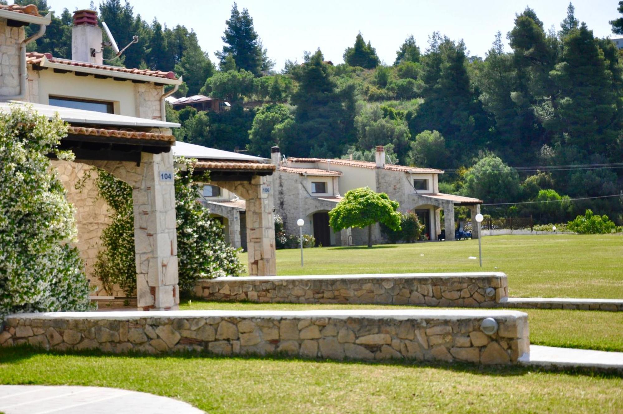 ניאה סקיוני Stigmes Villas & Suites מראה חיצוני תמונה
