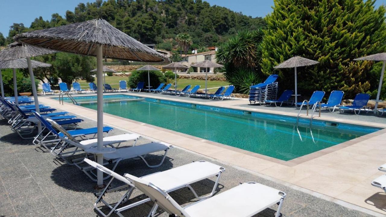 ניאה סקיוני Stigmes Villas & Suites מראה חיצוני תמונה